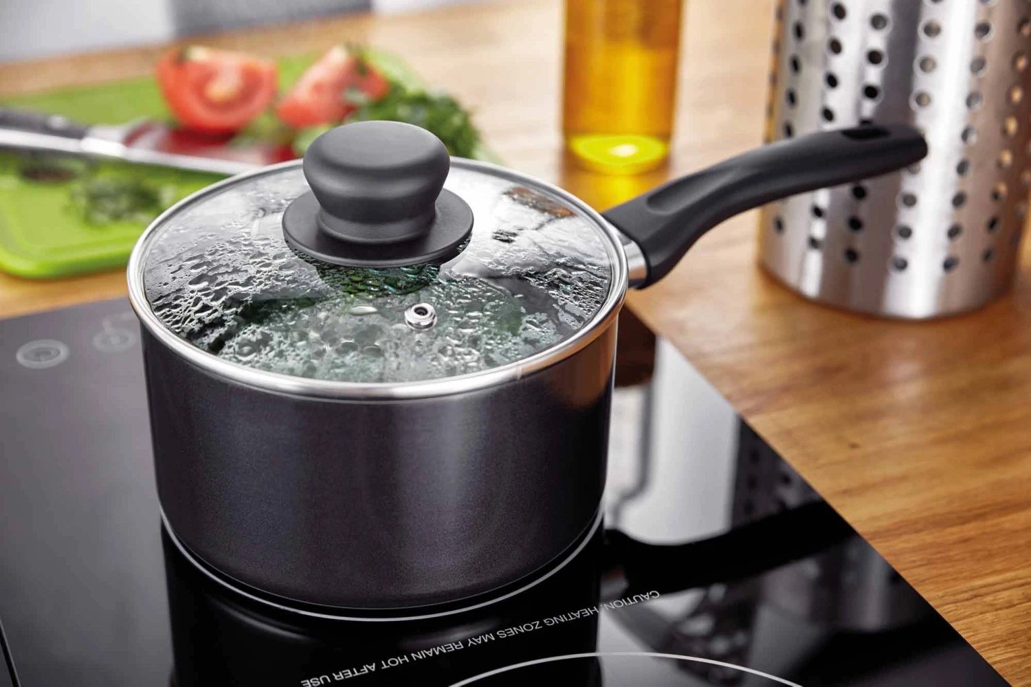 Judge Radiant Black Saucepan 4 Judge Radiant Black Saucepan - Image 2