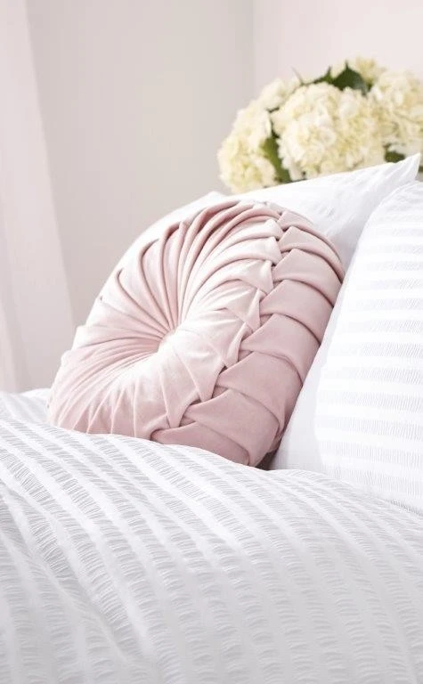 Laura Ashley Rosanna Blush Cushion 5 Laura Ashley Rosanna Blush Cushion - Image 3