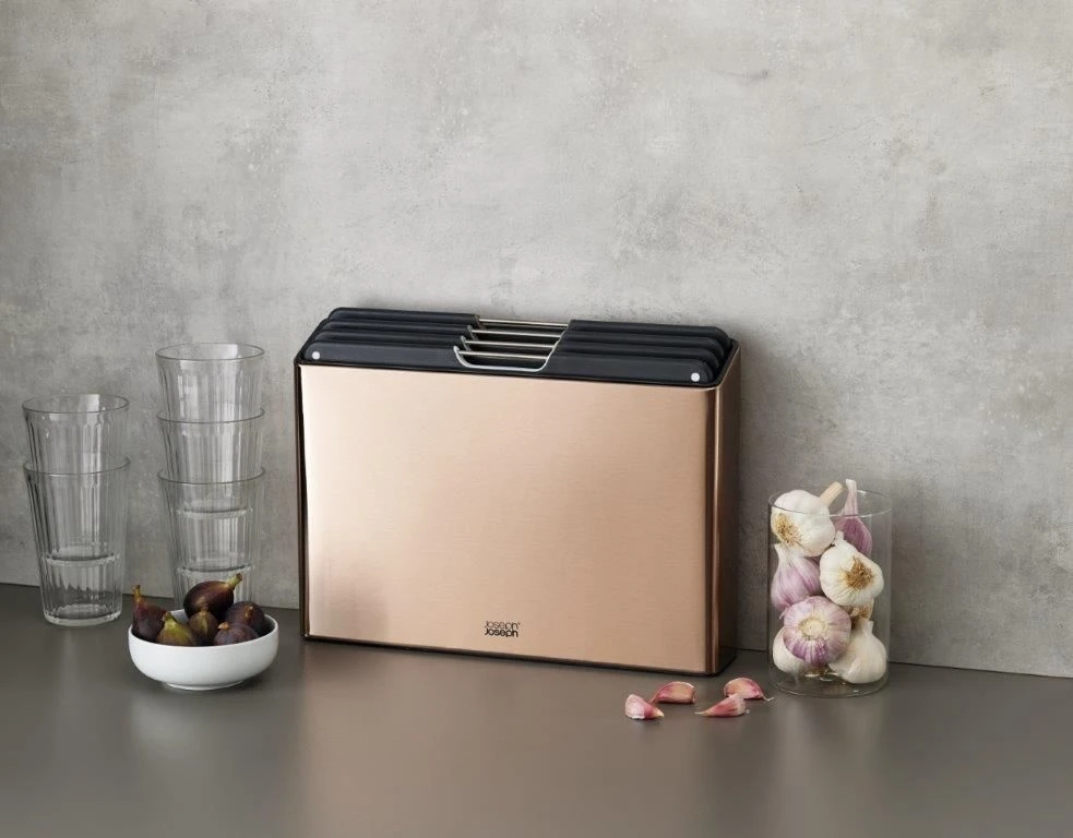 Joseph Joseph Folio Steel 4 Piece Chopping Board - Rose Gold 5 Joseph Joseph Folio Steel 4 Piece Chopping Board - Rose Gold - Image 3