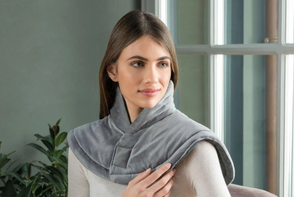 Dreamland 16895 Revive Me Neck & Shoulders Heat Pad 4 Dreamland 16895 Revive Me Neck & Shoulders Heat Pad - Image 2